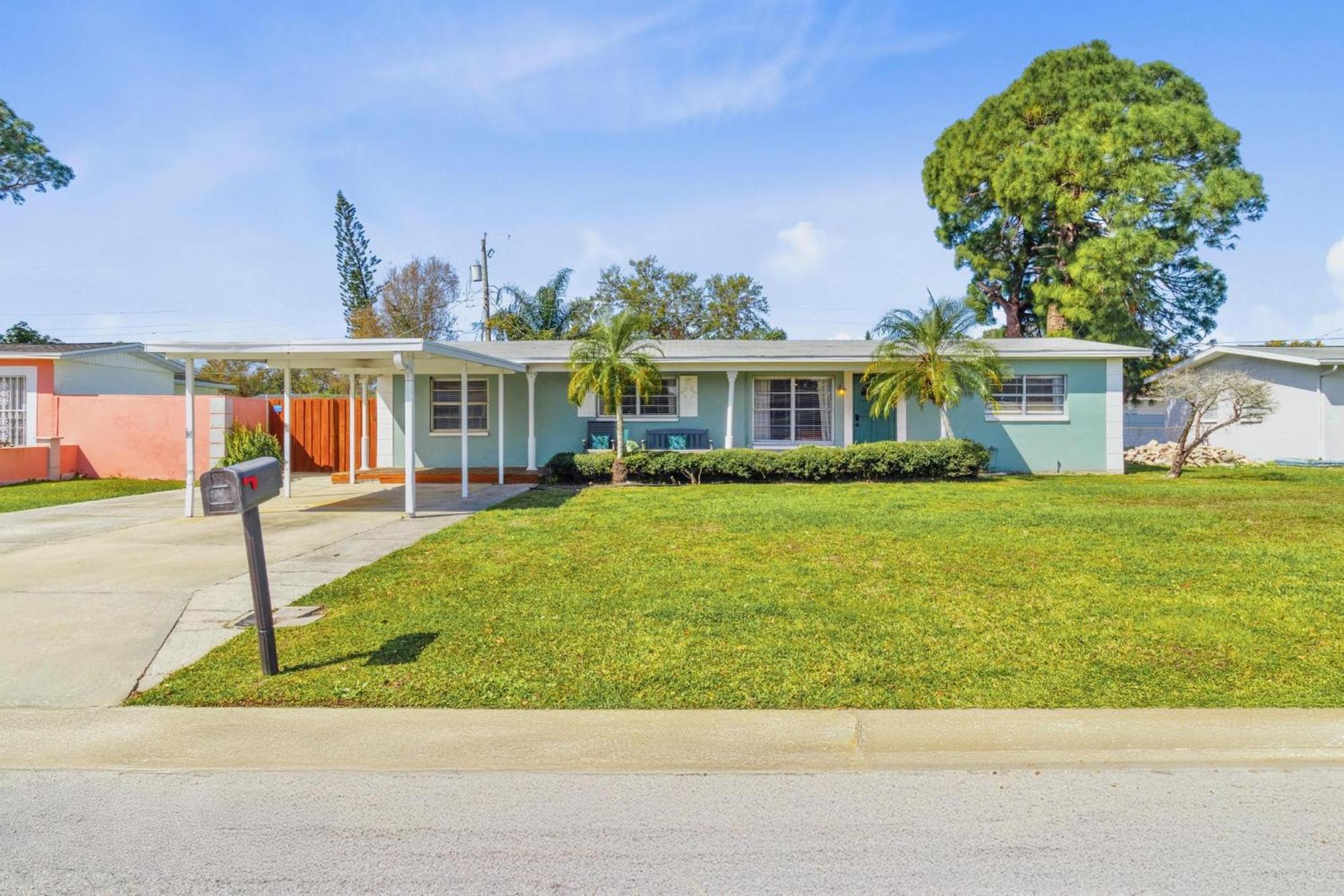 Relaxing Pool Home For Family Getaway Close To Tampa Zoo, Busch Gardens, Restaurants And Shopping! Экстерьер фото